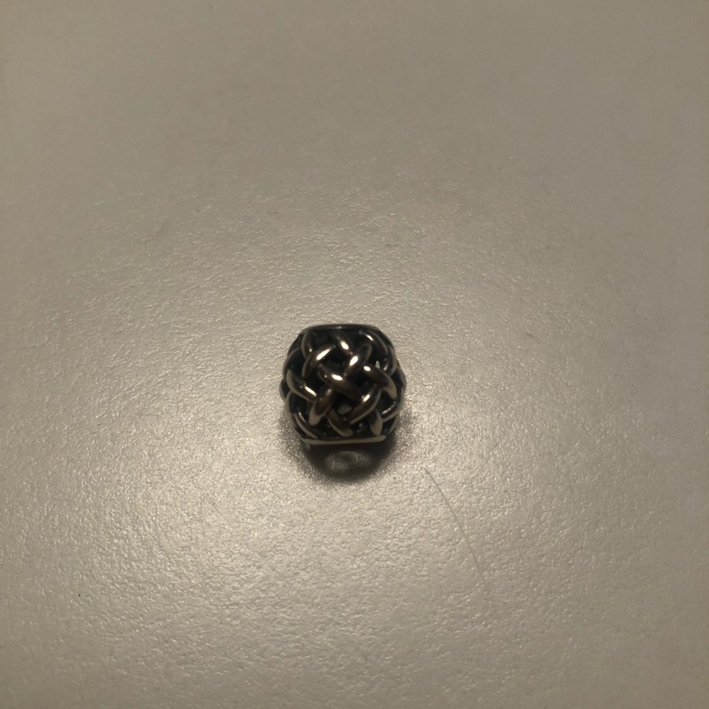 Basketweave Pandora charm